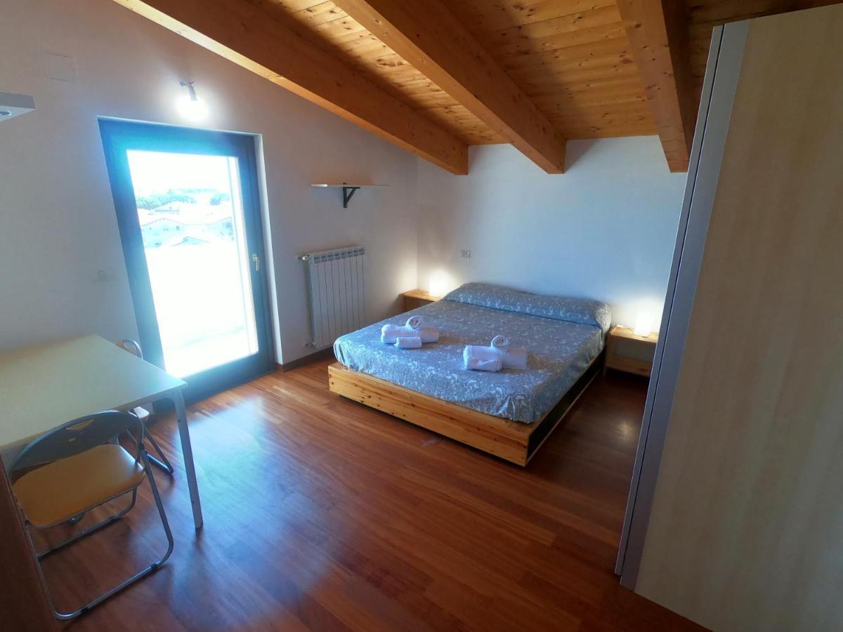 Attico Petfriendly Con Terrazzo, Via Del Borgo Διαμέρισμα Montesilvano Marina Εξωτερικό φωτογραφία